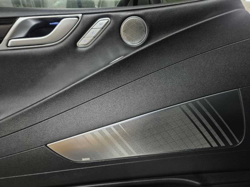 Genesis G80 2022 Blanco - Importación desde Corea - HF Imports Iquique - Foto 19