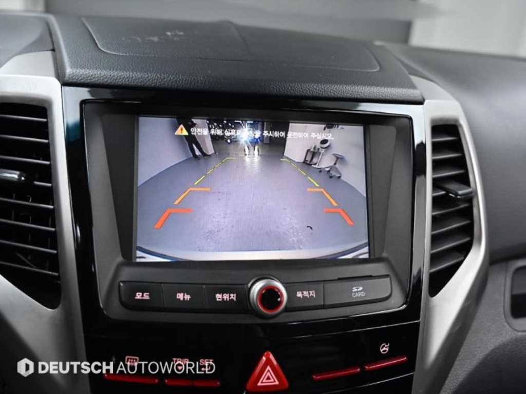 Ssangyong Tivoli 2016 Plateado - Importación desde Corea - HF Imports Iquique - Foto 15