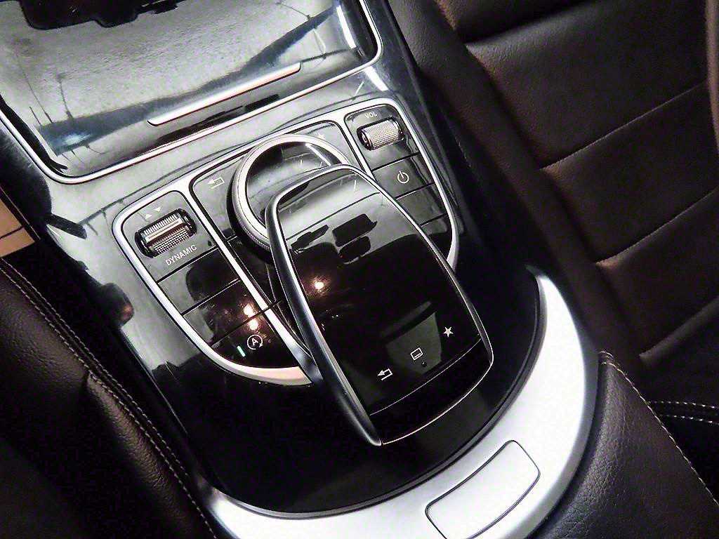 Mercedes Benz C Class - Vista 12