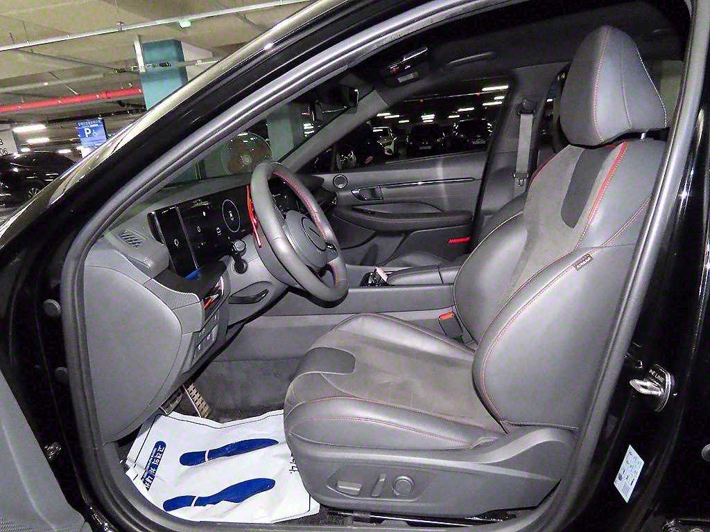 HYUNDAI Sonata - Vista 6