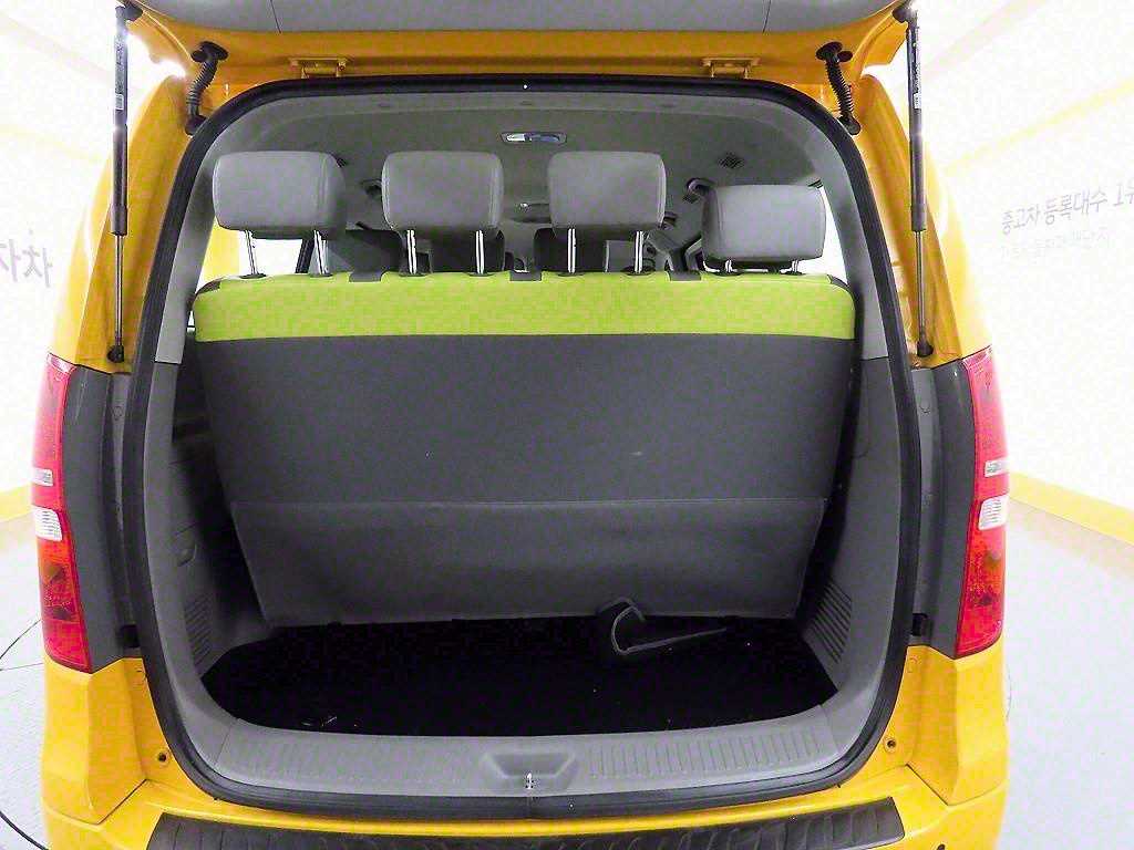 HYUNDAI Starex 2019 Amarillo - Importación desde Corea - HF Imports Iquique - Foto 18