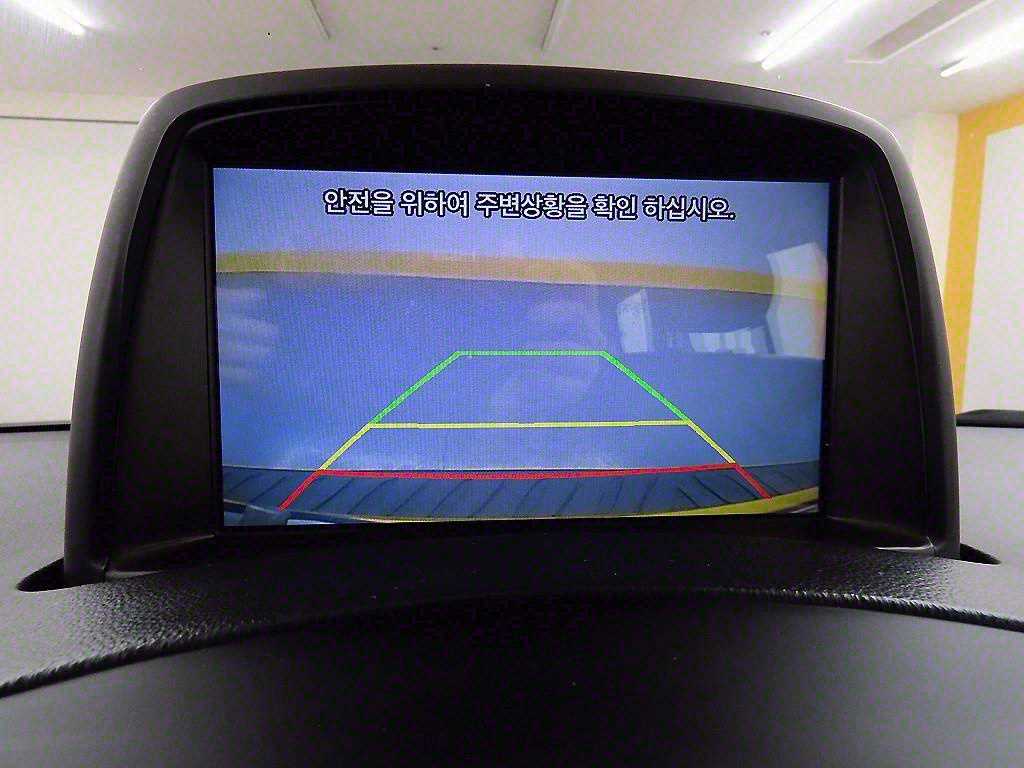 HYUNDAI Starex 2019 Amarillo - Importación desde Corea - HF Imports Iquique - Foto 15