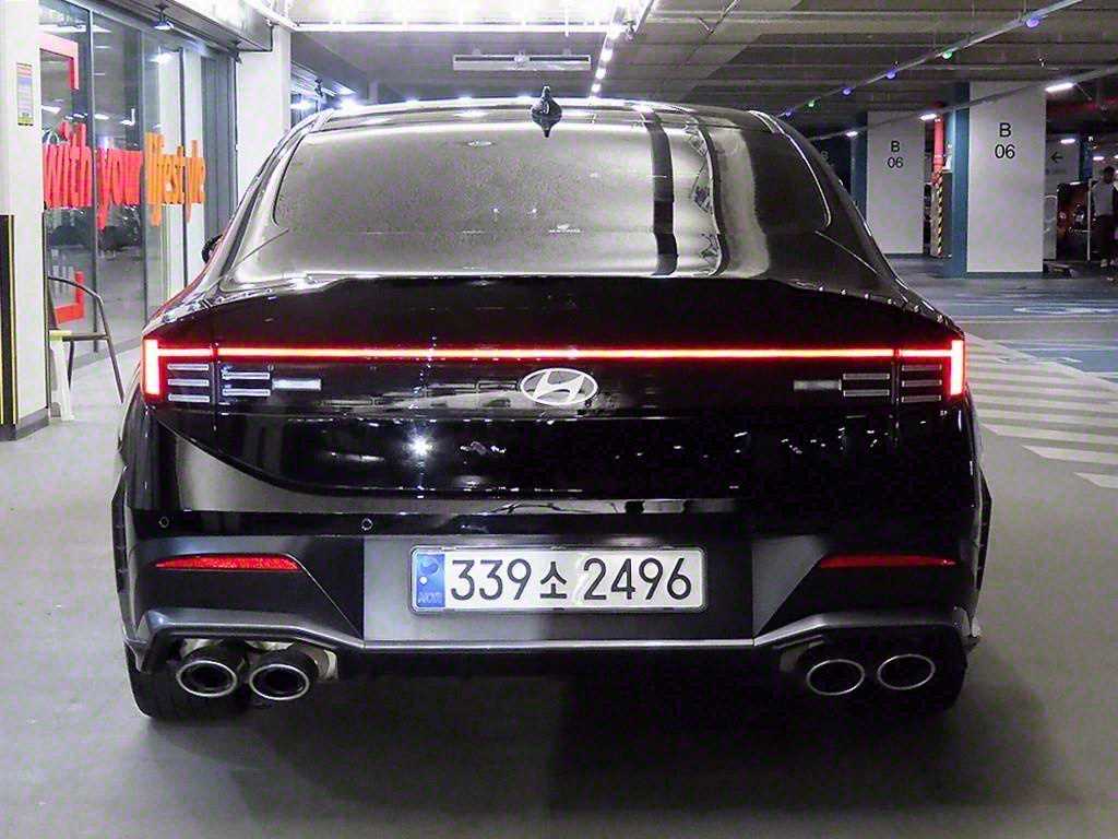 HYUNDAI Sonata - Vista 5