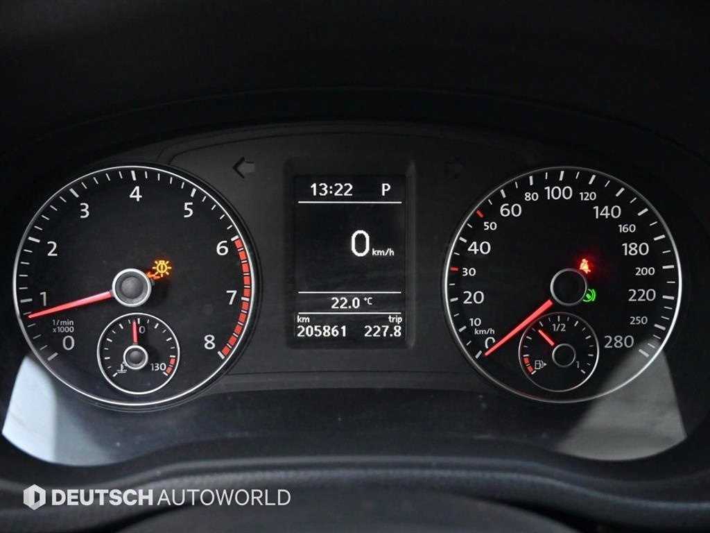 Volkswagen Passat - Vista 8