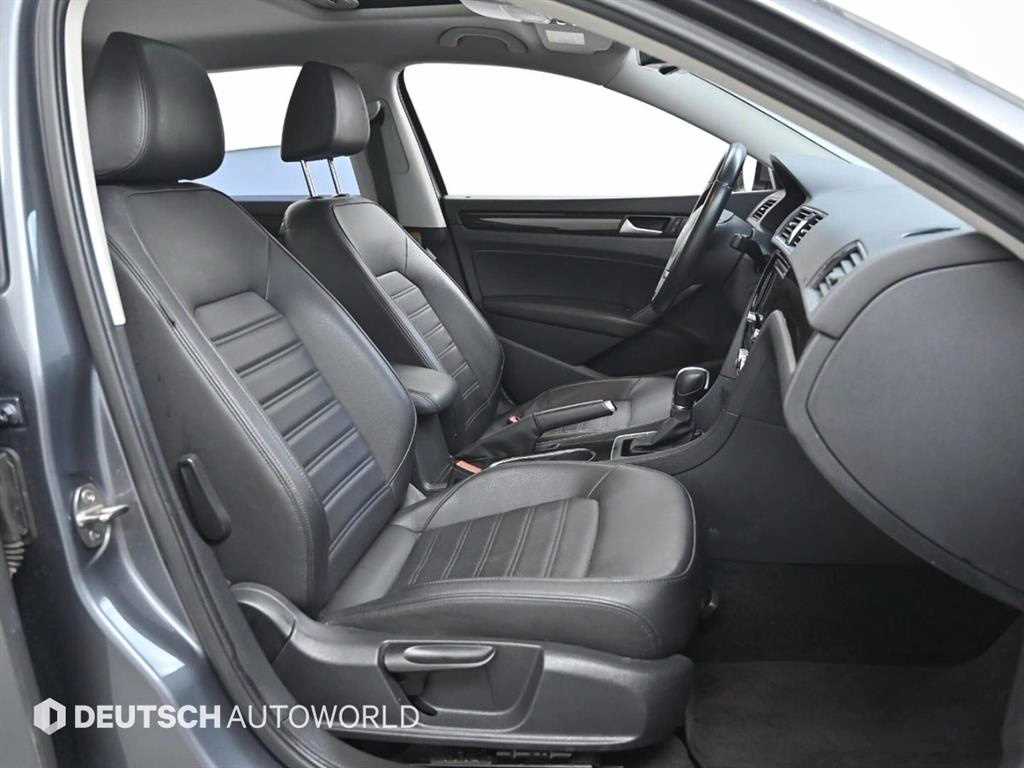 Volkswagen Passat - Vista 10