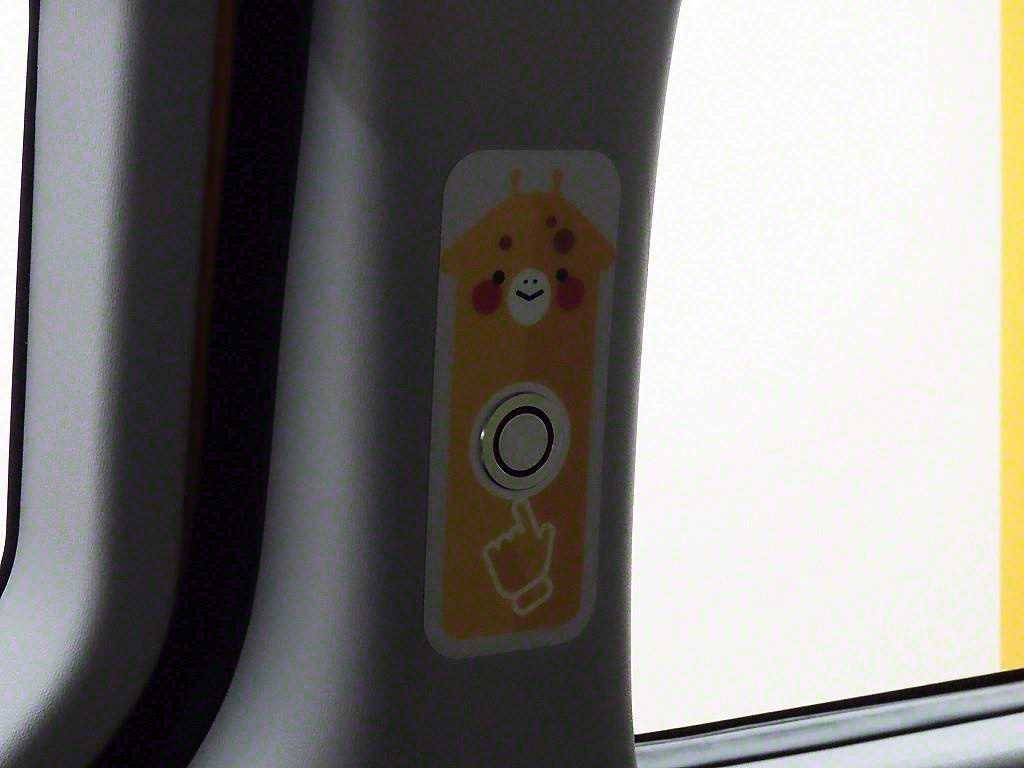 HYUNDAI Starex 2019 Amarillo - Importación desde Corea - HF Imports Iquique - Foto 13