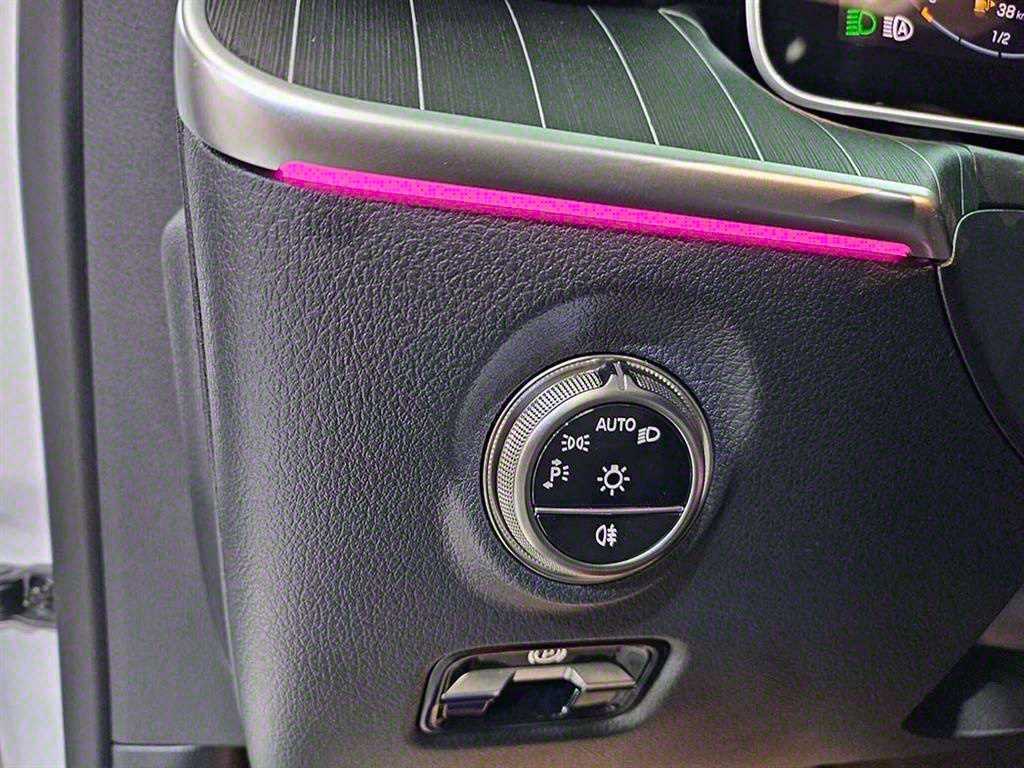 Mercedes Benz C Class 2025 Blanco - Importación desde Corea - HF Imports Iquique - Foto 13