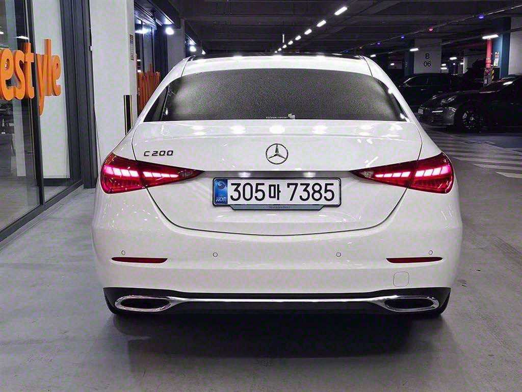 Mercedes Benz C Class - Vista 5