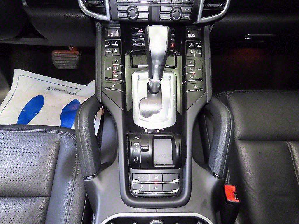 Porsche Cayenne - Vista 12