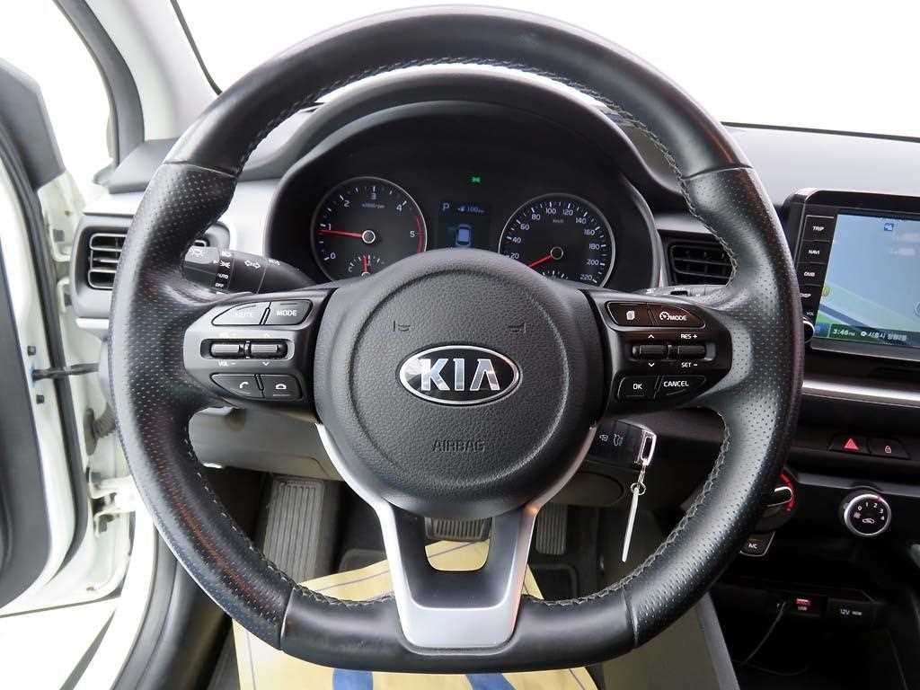 KIA Stonic - Vista 11