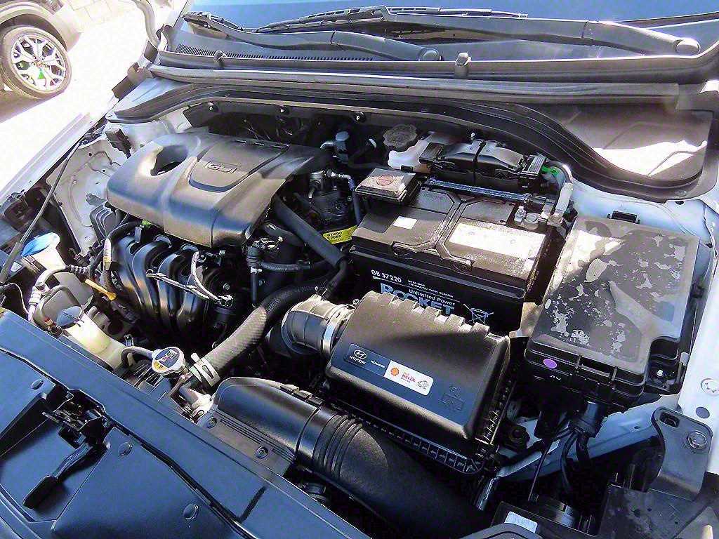 HYUNDAI Avante 2018 Blanco - Importación desde Corea - HF Imports Iquique - Foto 17