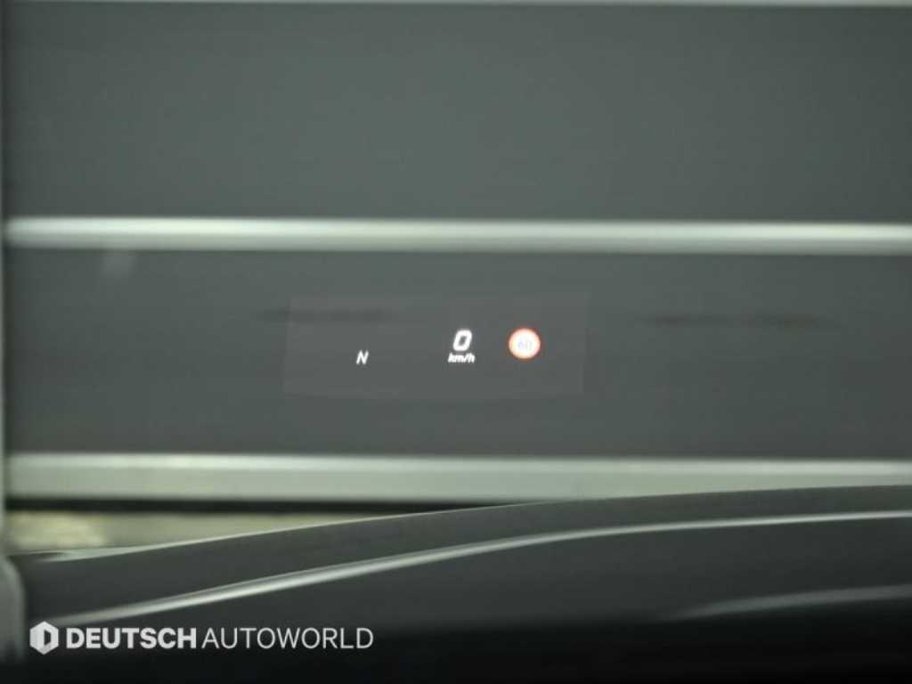 Mercedes Benz E class - Vista 5