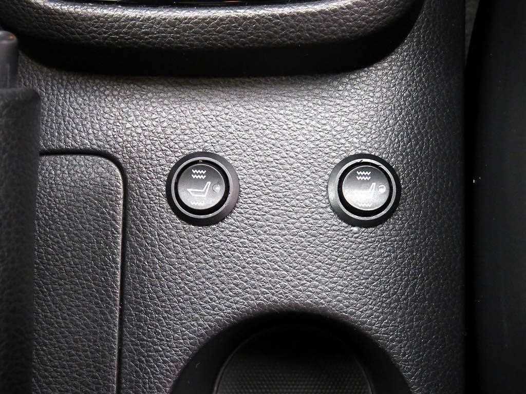 KIA Stonic 2018 Blanco - Importación desde Corea - HF Imports Iquique - Foto 14