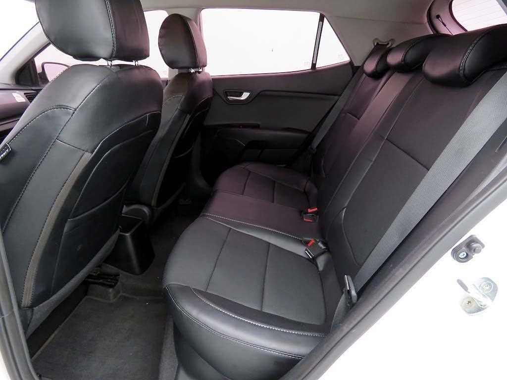 KIA Stonic - Vista 7