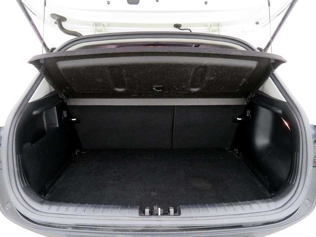 KIA Stonic - Vista 5