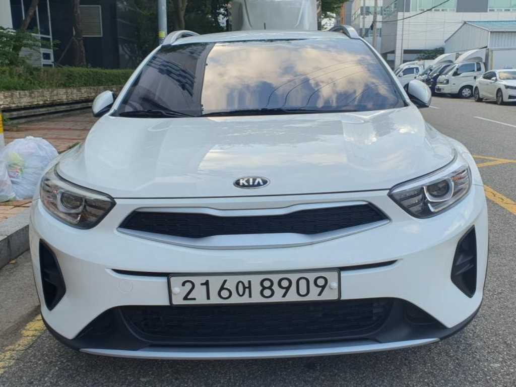 KIA Stonic - Vista 4