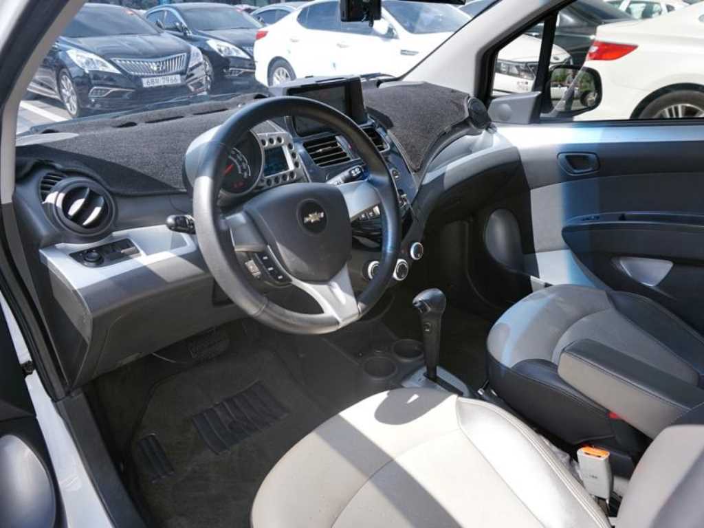 Chevrolet Spark 2012 Blanco - Importación desde Corea - HF Imports Iquique - Foto 14