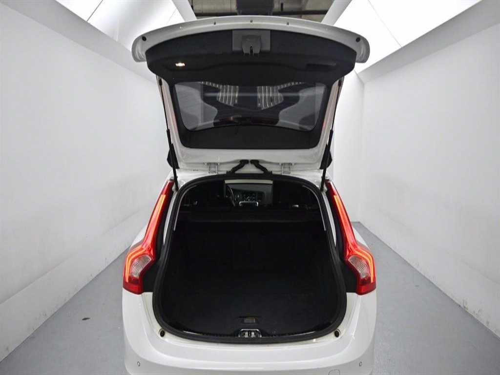 Volvo V60 2016 Blanco - Importación desde Corea - HF Imports Iquique - Foto 20