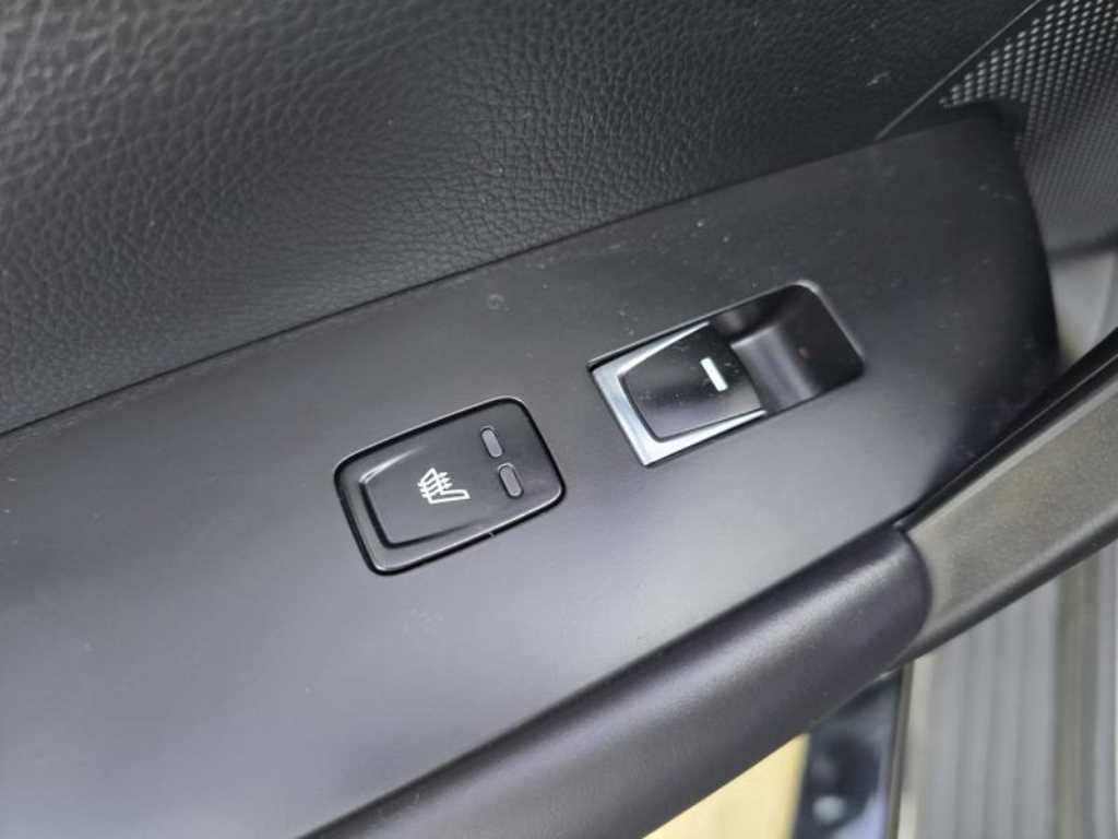 HYUNDAI Grandeur - Vista 10