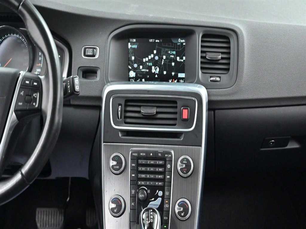 Volvo V60 2016 Blanco - Importación desde Corea - HF Imports Iquique - Foto 14