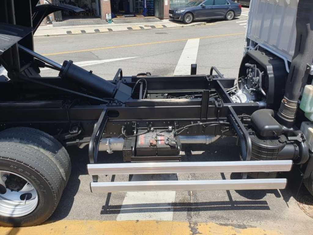 medium and large cargo dump 2011 Blanco - Importación desde Corea - HF Imports Iquique - Foto 14