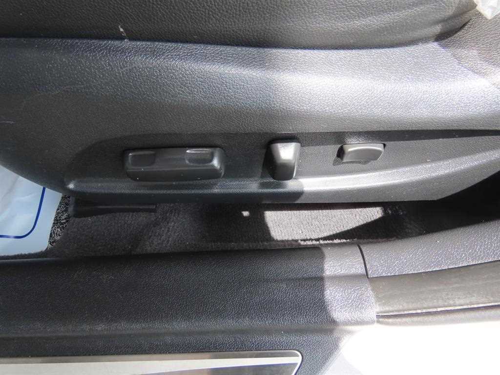 HYUNDAI Sonata - Vista 7