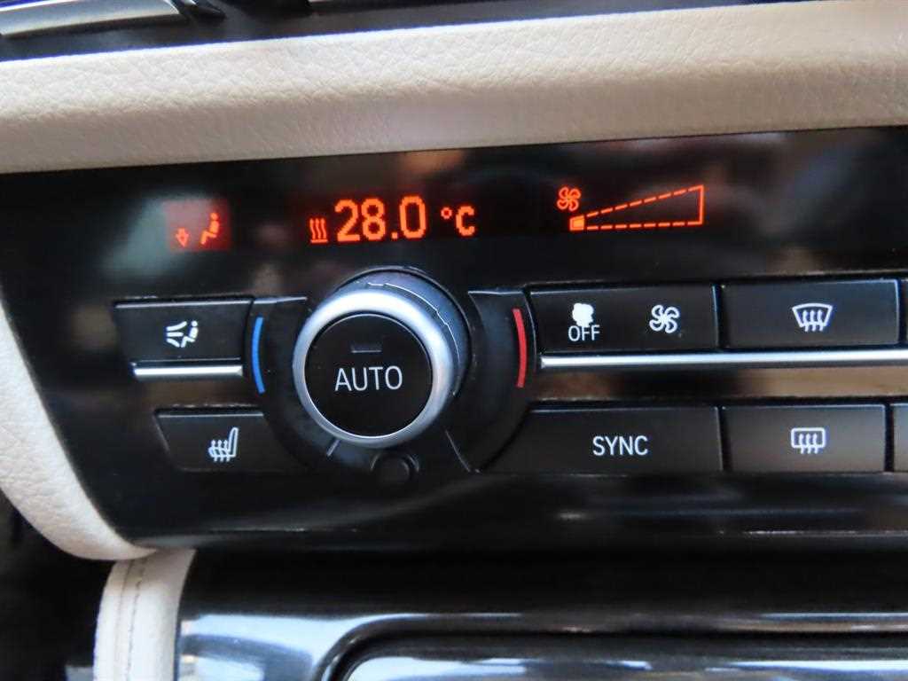 BMW 5 Series 2015 Negro - Importación desde Corea - HF Imports Iquique - Foto 13