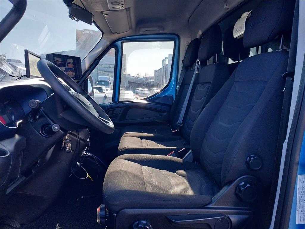 medium and large cargo truck 2019 Azul - Importación desde Corea - HF Imports Iquique - Foto 16