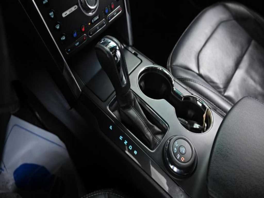 Ford Explorer - Vista 9