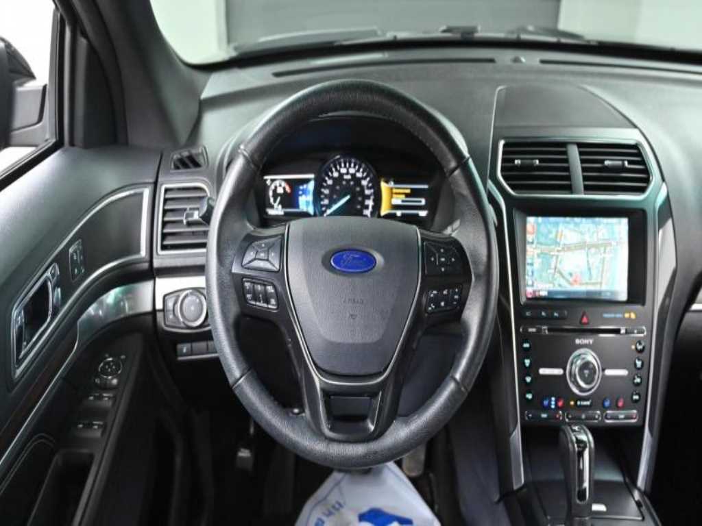 Ford Explorer 2017 Negro - Importación desde Corea - HF Imports Iquique - Foto 13