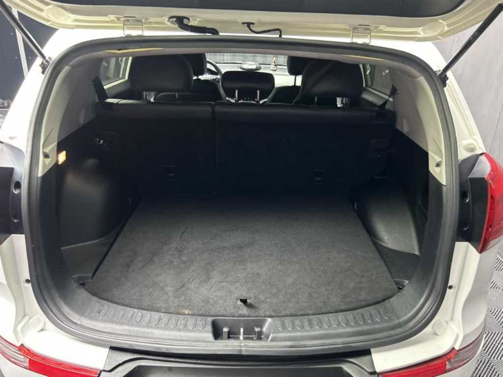 KIA Sportage - Vista 8