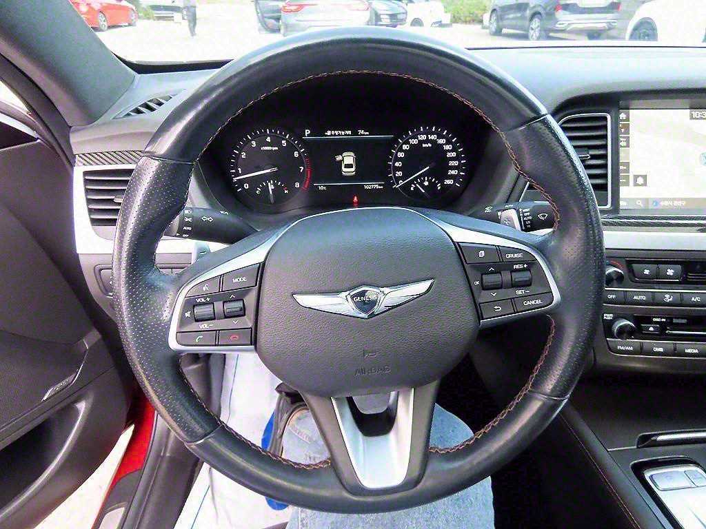 Genesis G80 - Vista 8