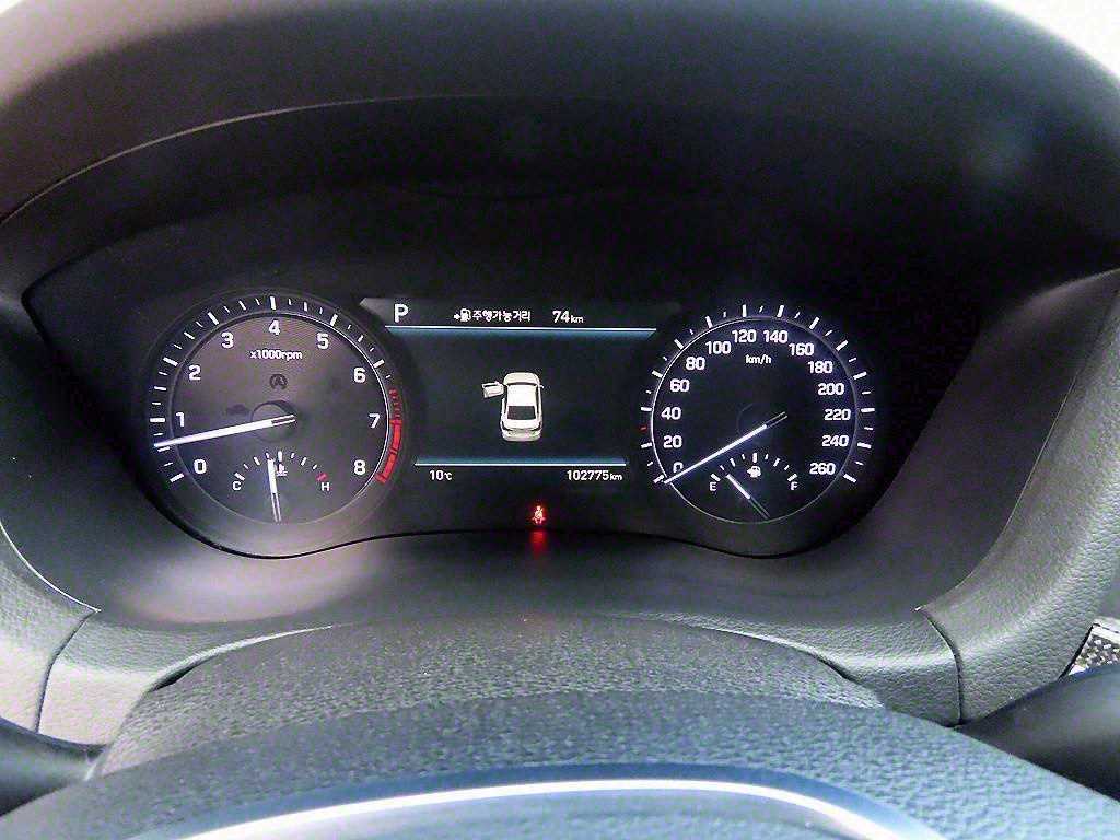 Genesis G80 - Vista 9