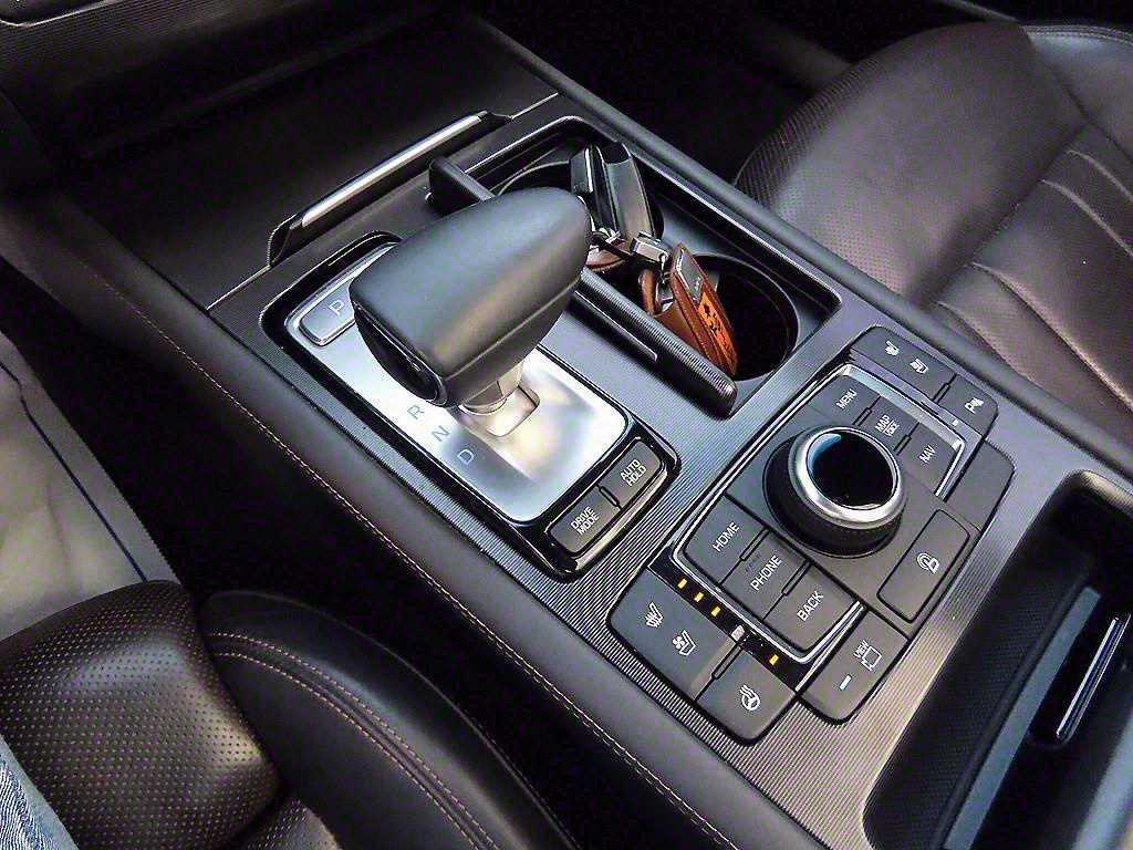 Genesis G80 - Vista 10