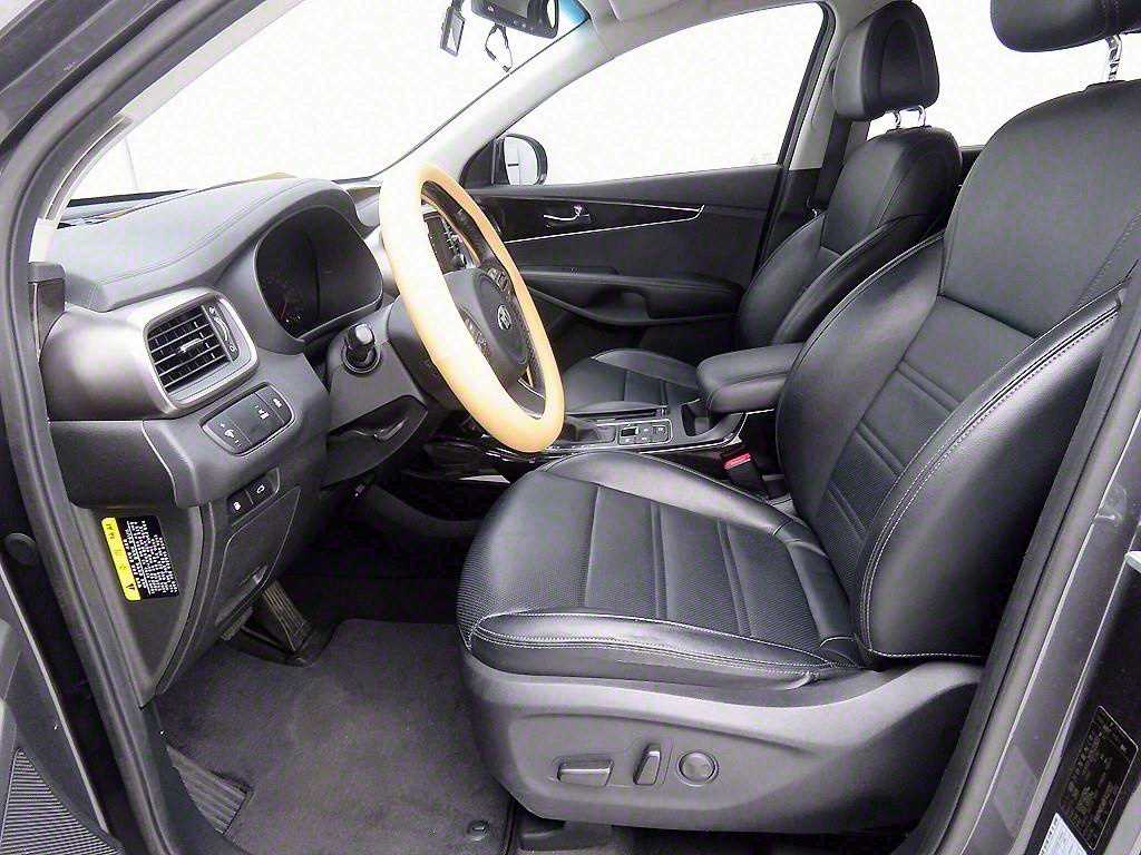 KIA Sorento - Vista 7