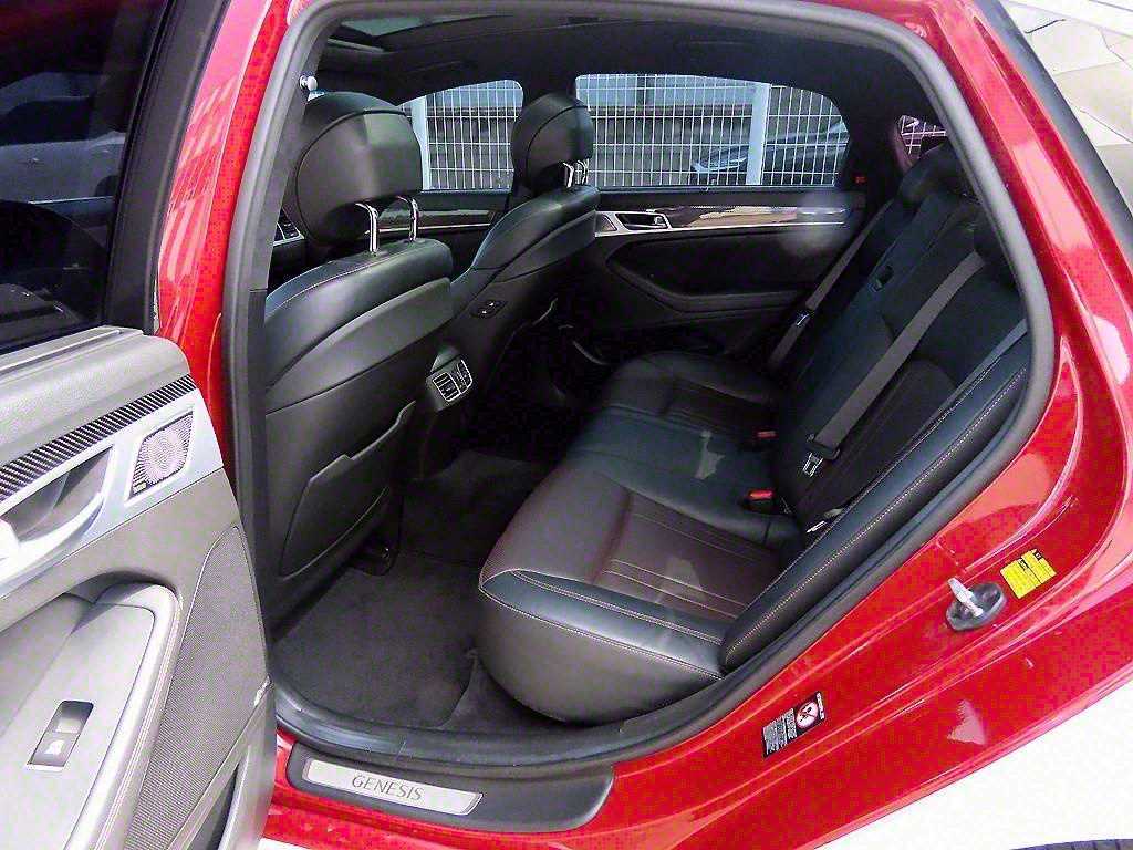 Genesis G80 - Vista 6