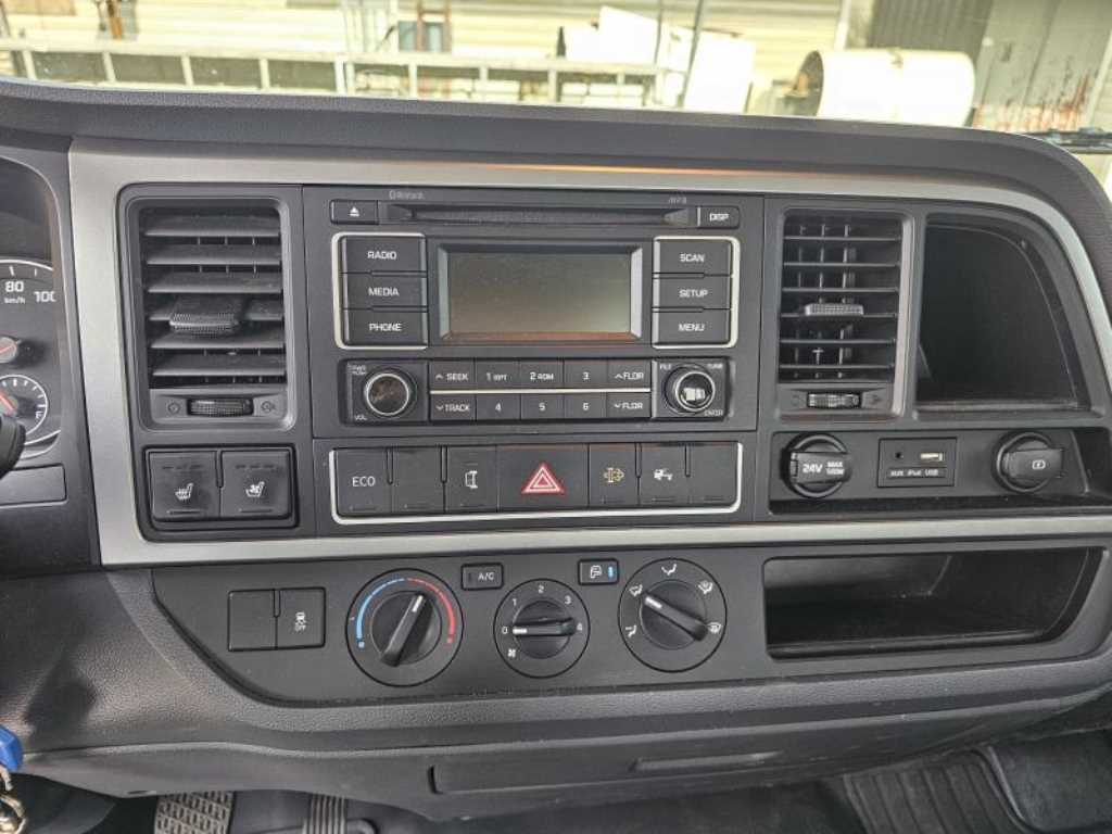 medium and large cargo Cargo - Vista 12