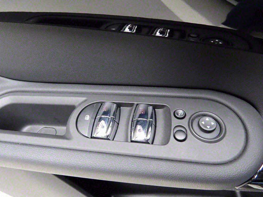 Mini Countryman - Vista 12