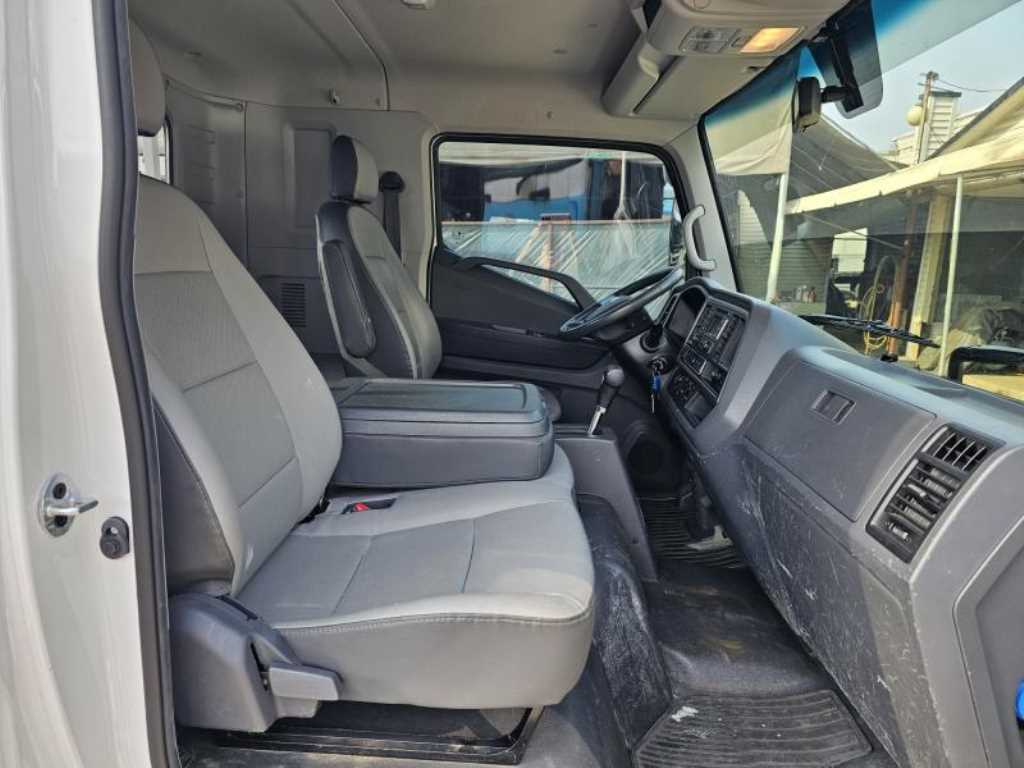 medium and large cargo Cargo - Vista 10