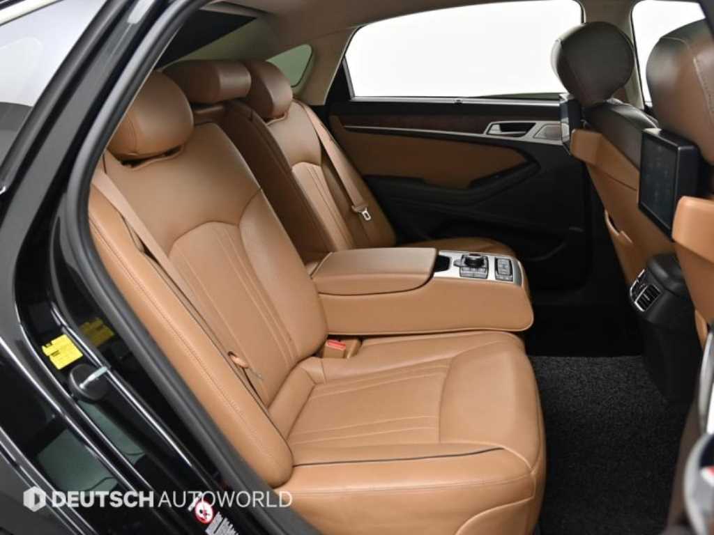 Genesis G80 - Vista 12