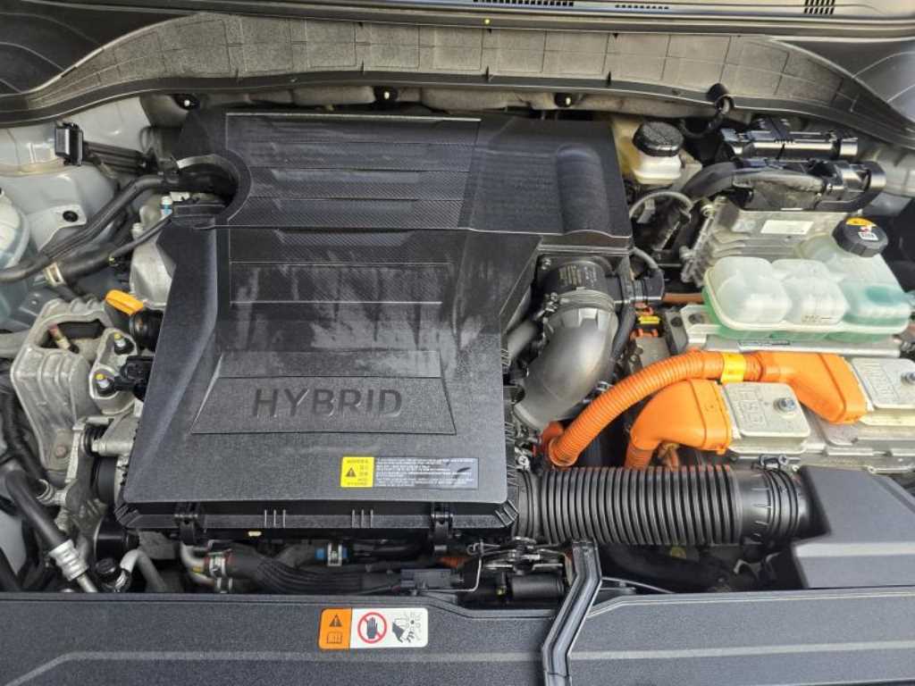 HYUNDAI Kona - Vista 11