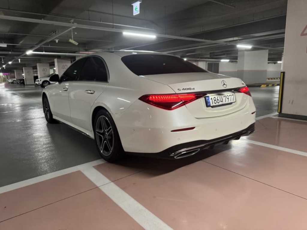 Mercedes Benz S Class - Vista 5