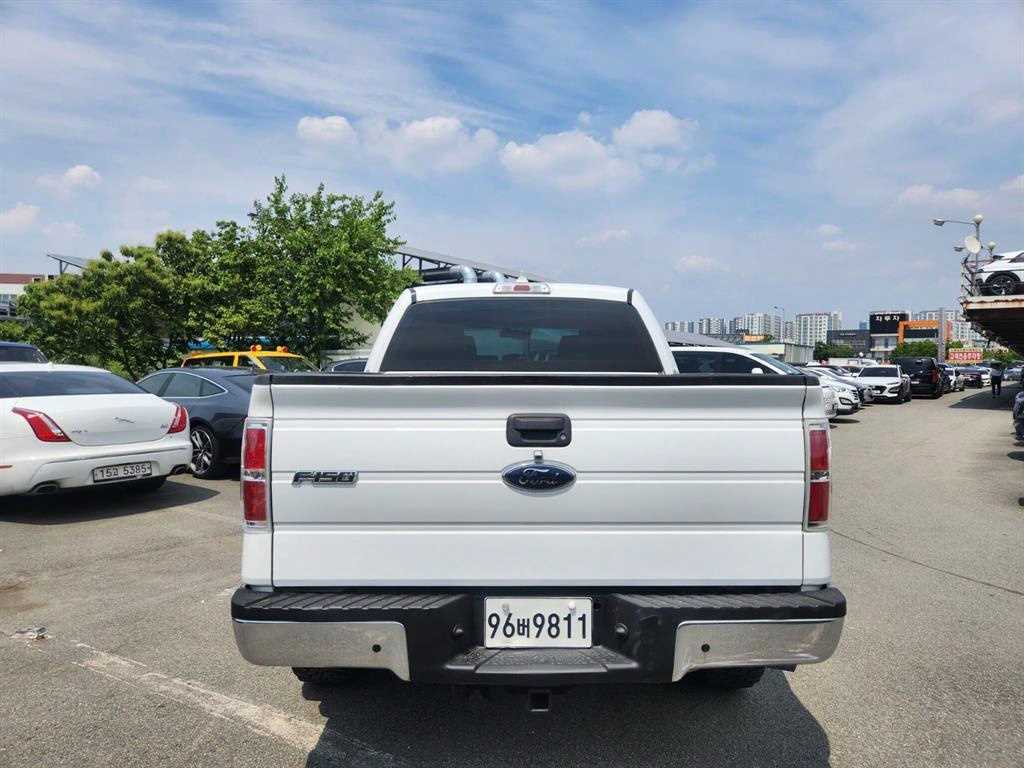 Ford F-Series - Vista 5