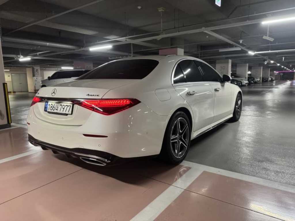 Mercedes Benz S Class - Vista 4