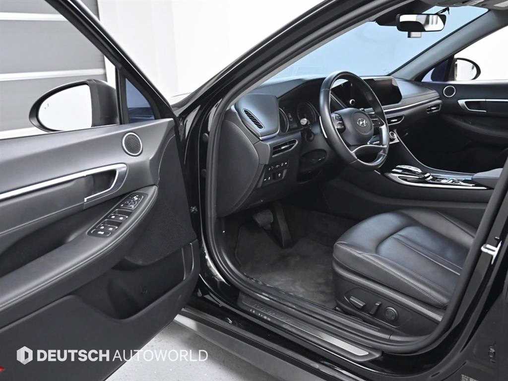 HYUNDAI Sonata - Vista 11