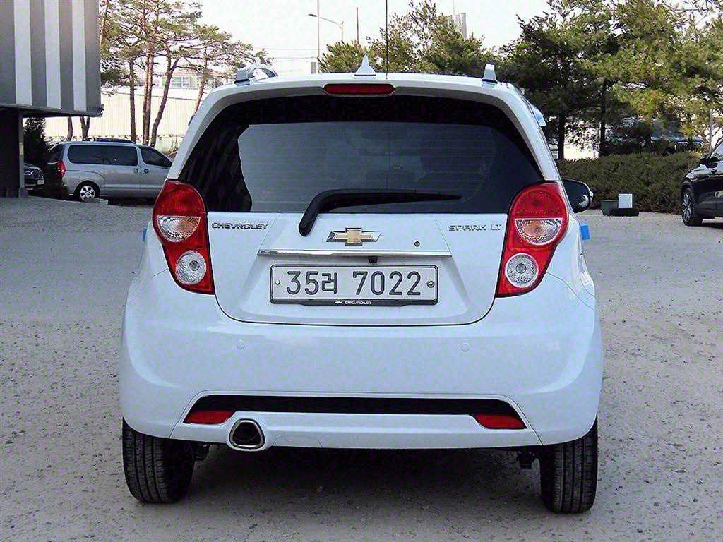 Chevrolet Spark - Vista 4