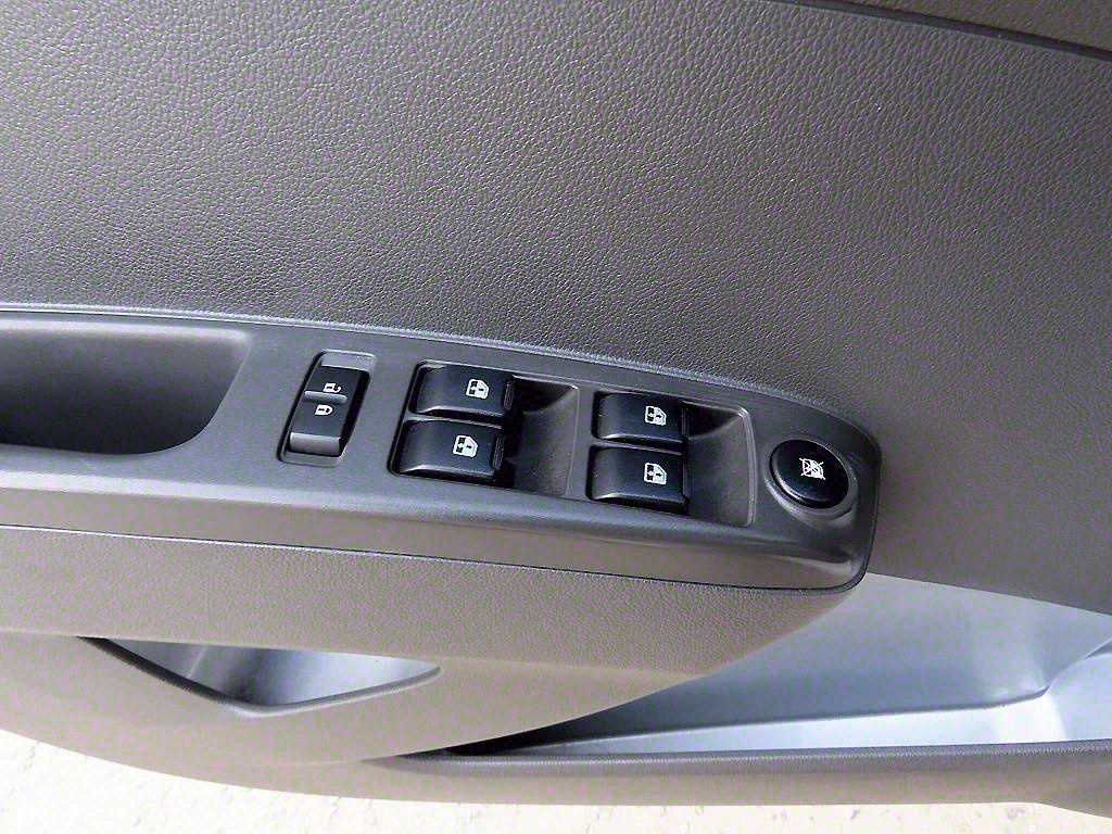 Chevrolet Spark - Vista 11