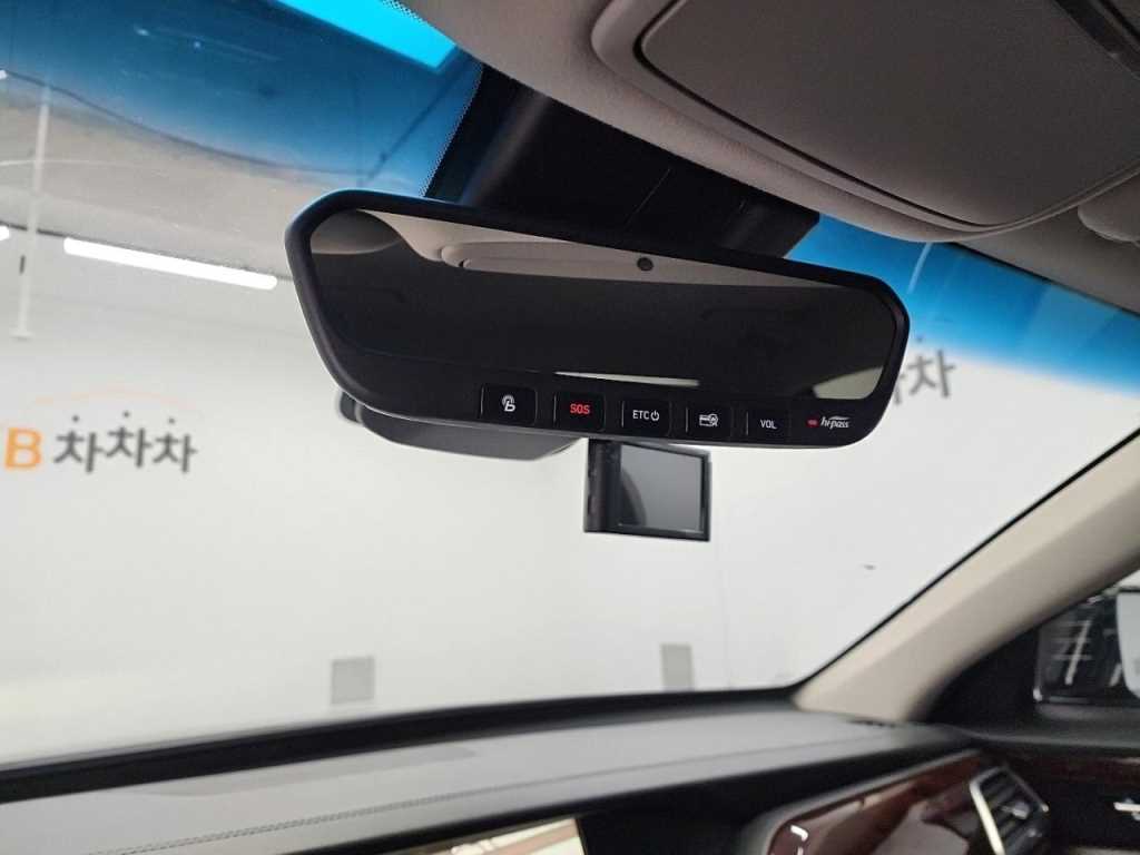 Genesis EQ900 2016 Negro - Importación desde Corea - HF Imports Iquique - Foto 13