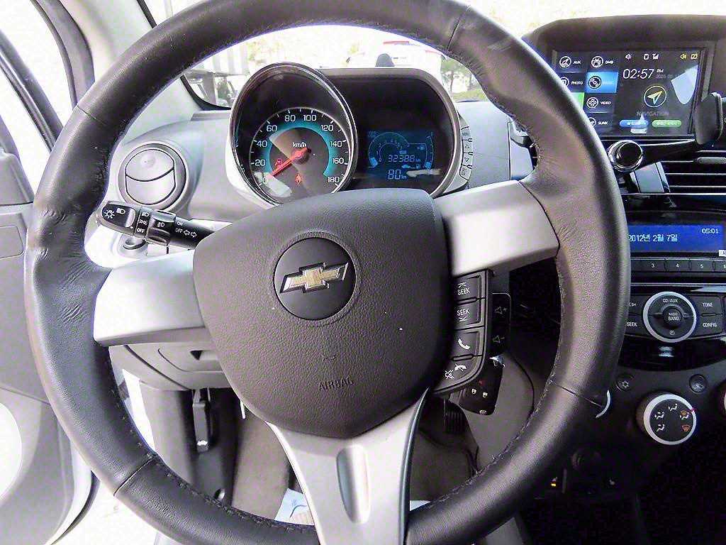 Chevrolet Spark - Vista 8