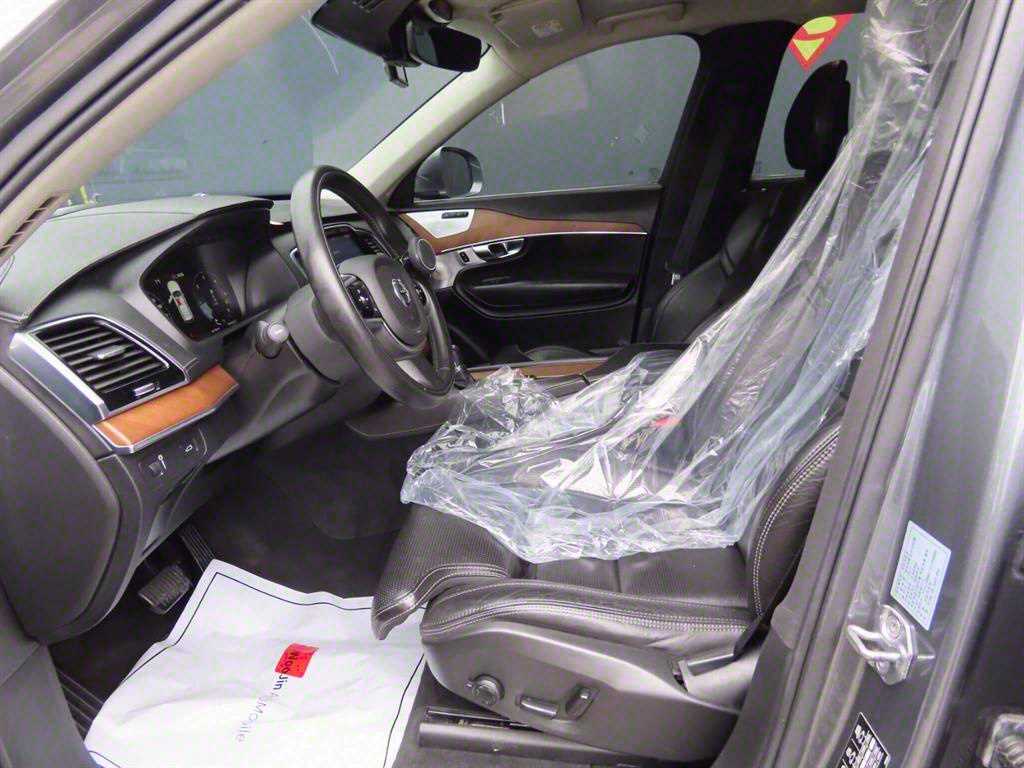 Volvo XC90 - Vista 6